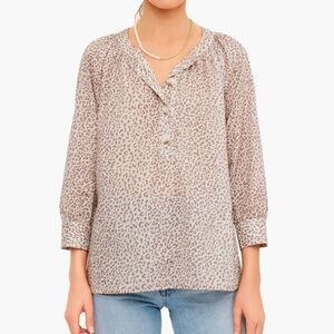 NWT:  Tuckernuck Light Leopard Print Brannen Pullover Shirt Size Medium